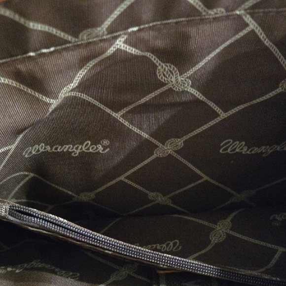 Wrangler Tan and Brown Canvas And Leather Tote Bag - Picture 12 of 17